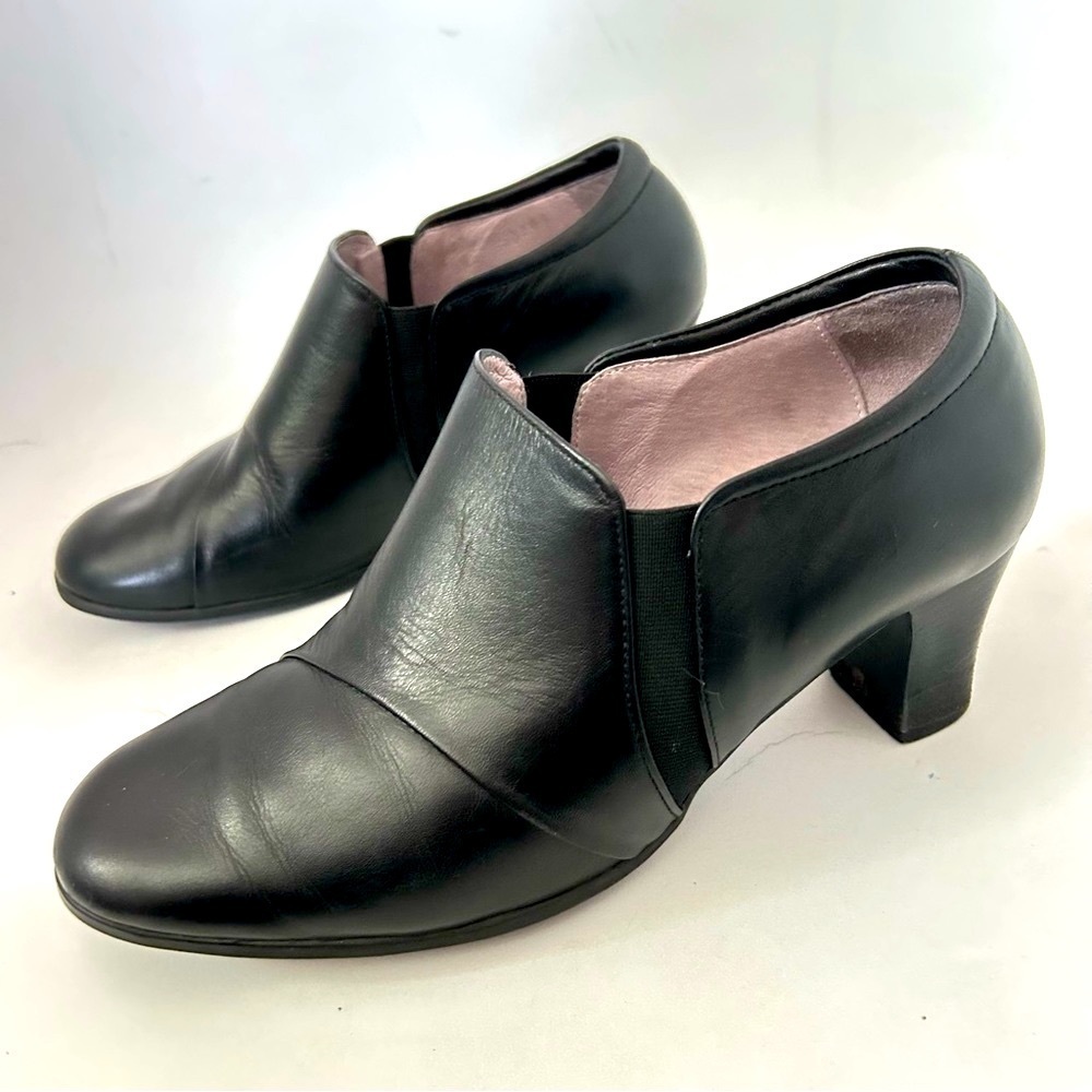 BEAUTIFEEL Tatiana Black Leather Pumps Booties Women's Size EUR 37 US 6.5